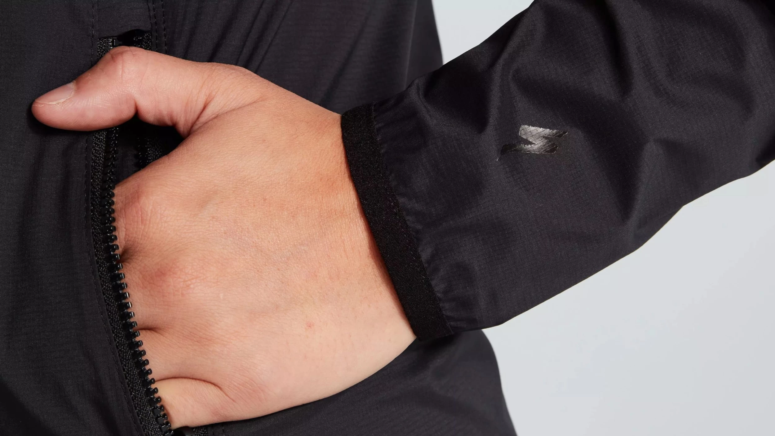 Specialized Trail Wind Women's Jacket - Black - Image 2