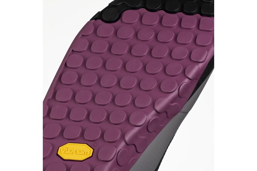 Fizik Gravita Versor Flat MTB Shoes - Black/Purple - Image 2
