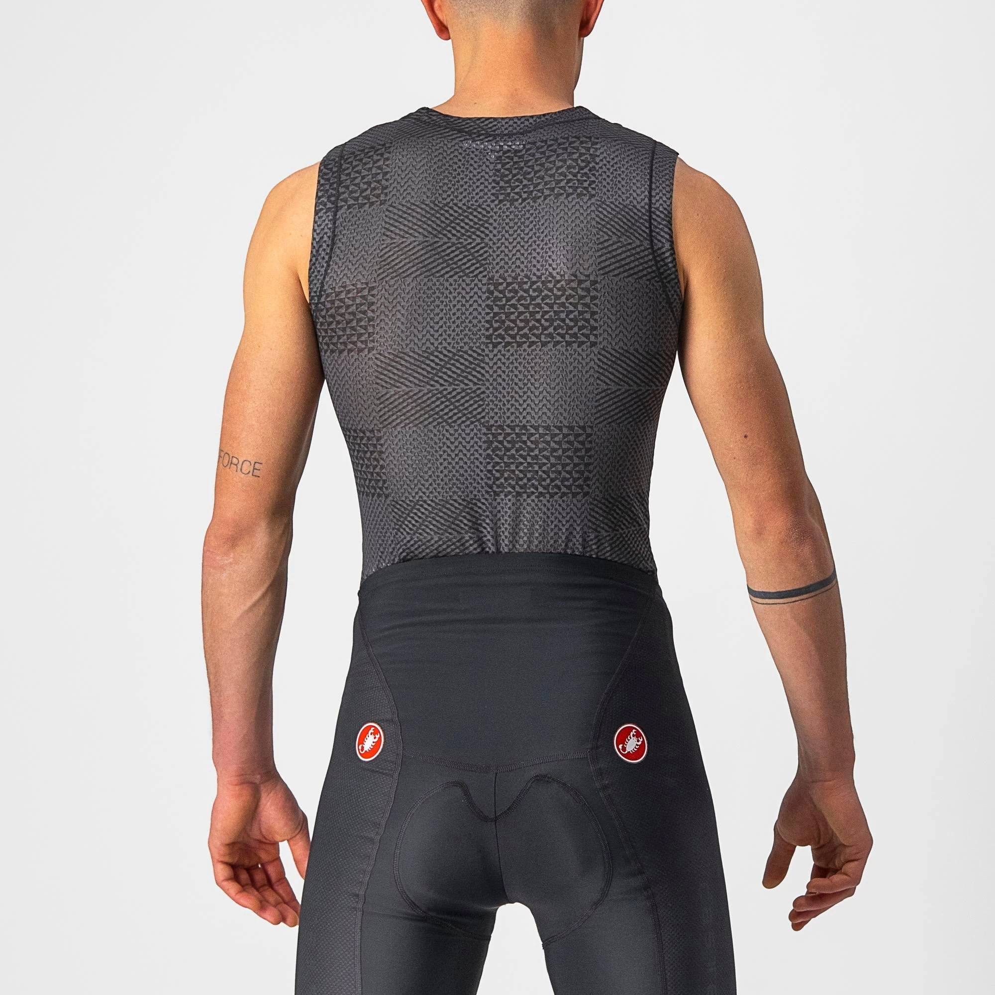 Castelli Pro Mesh Men's Sleeveless Base Layer - Black - Image 2