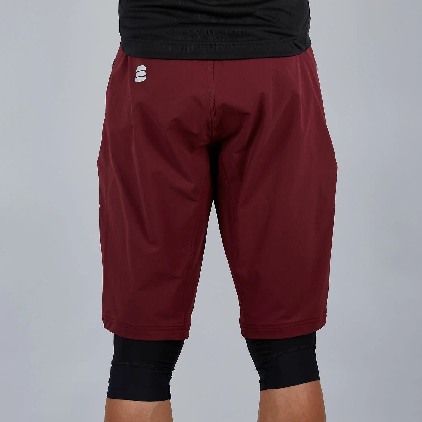 Sportful Giara Overshorts - Red Wine - Image 2