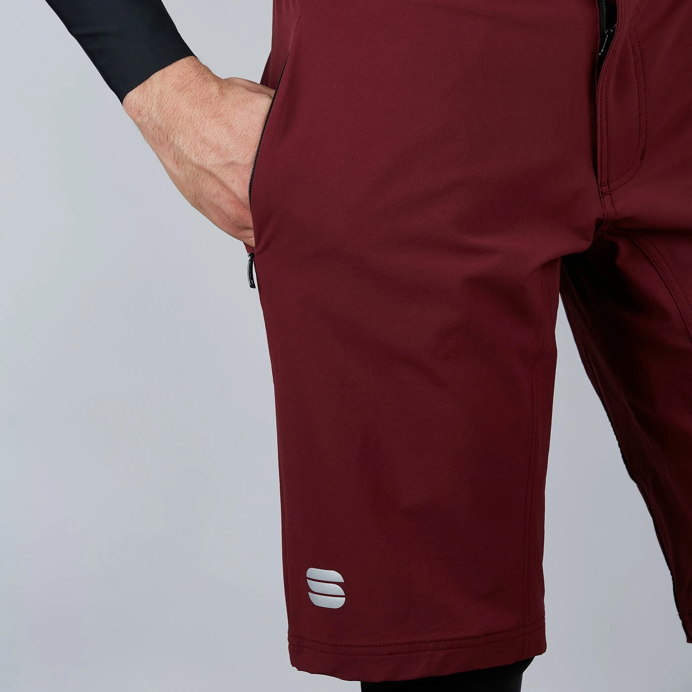 Sportful Giara Overshorts - Red Wine - Image 4