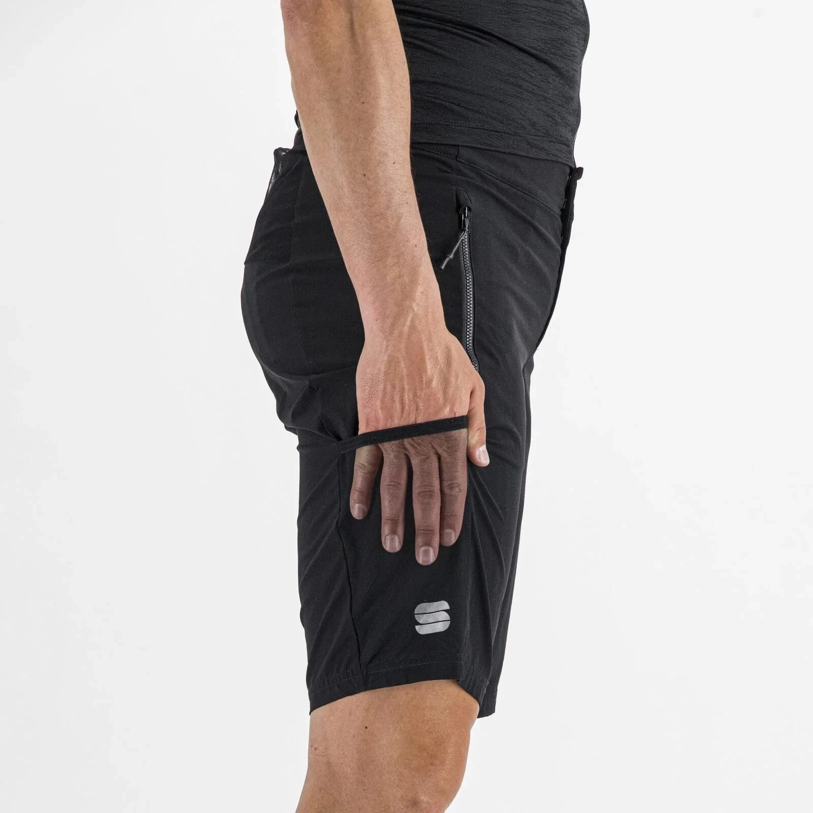 Sportful Supergiara Men's Overshorts - Black - Image 3