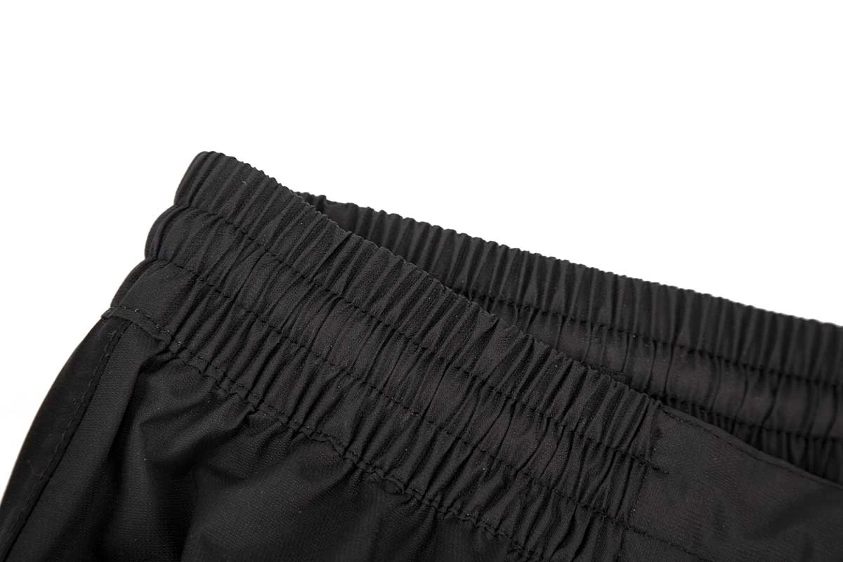 Endura Hummvee Waterproof Baggy Shorts - Black - Image 3